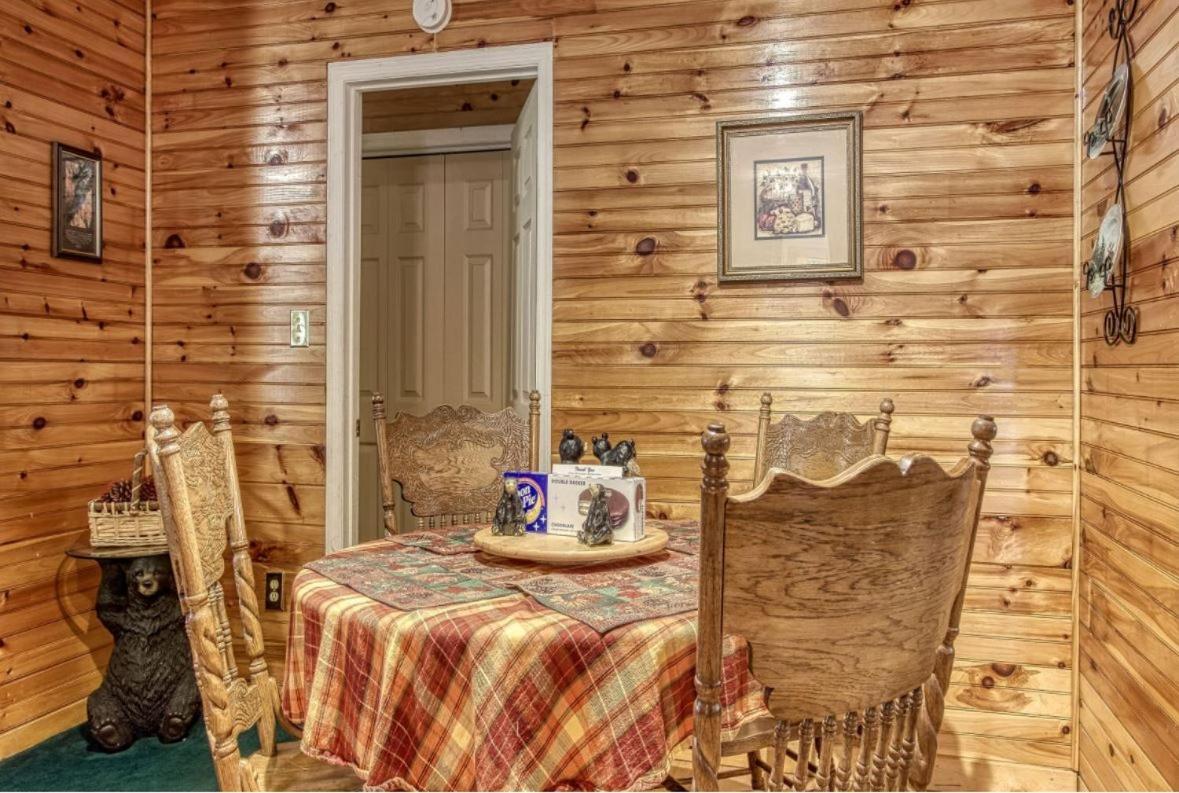 Sunset Ridge Cabin Пиджен Фордж Екстериор снимка