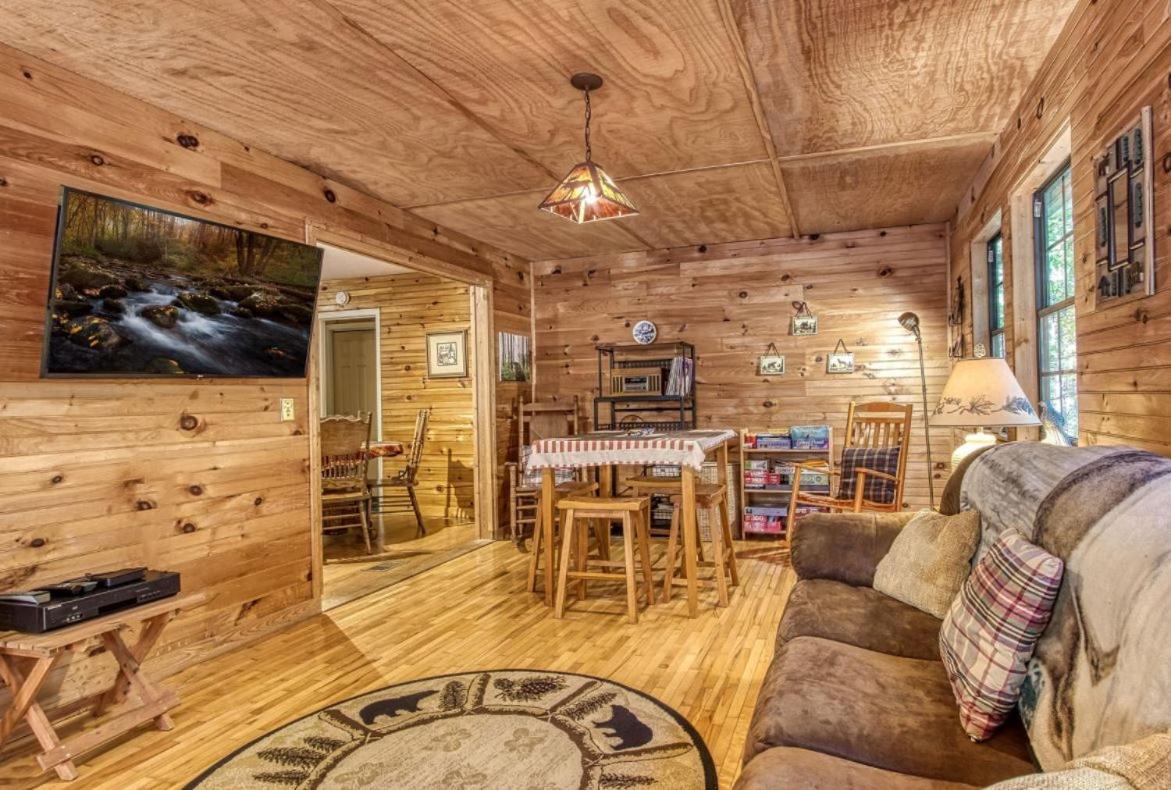 Sunset Ridge Cabin Пиджен Фордж Екстериор снимка