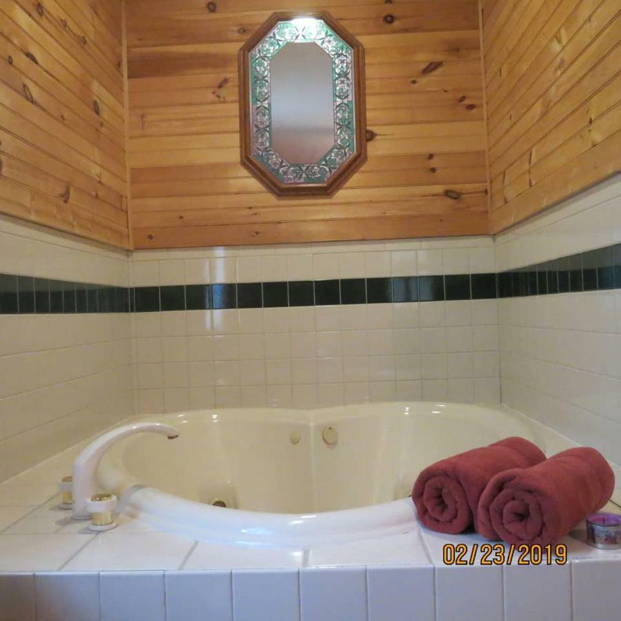 Sunset Ridge Cabin Пиджен Фордж Екстериор снимка